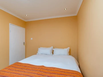 2 Bedroom Cottage
