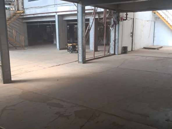 Warehouse & Factory