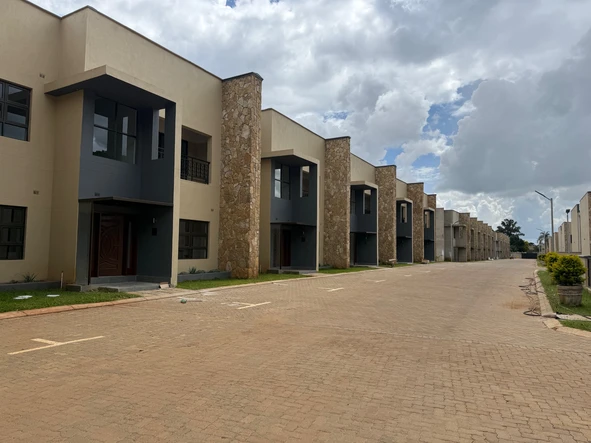 3 Bedroom Townhouse Complex