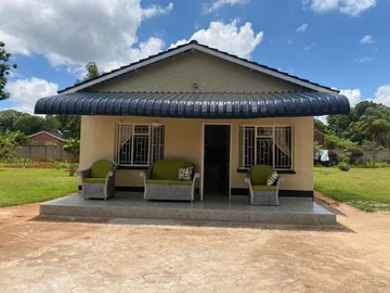Mandara Cozy 2-Bedroom Cottage – $450/Month Neat and compact
