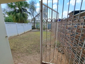 3 Bedroom Garden Flat