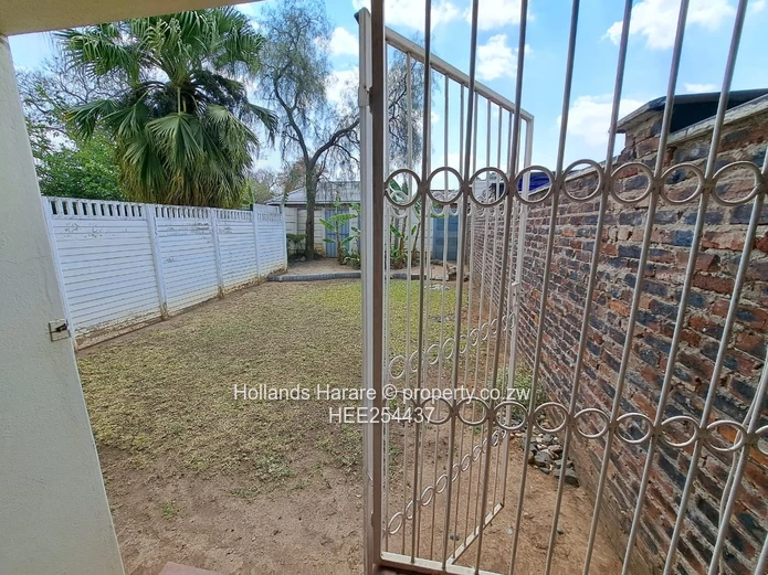 Duplex 3 bed flat to rent