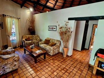6 Bedroom House