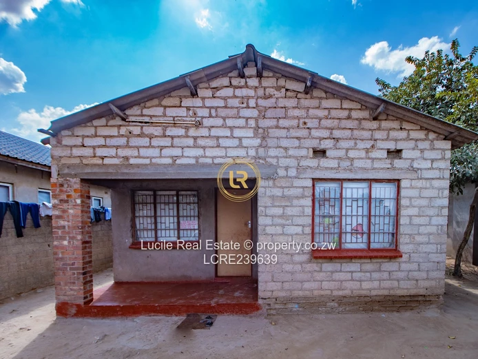 Chitungwiza house for sale 