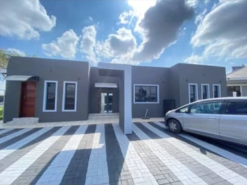 3 bedroomed Family Home