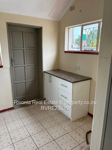 3-Bed Mabereign Haig Park 