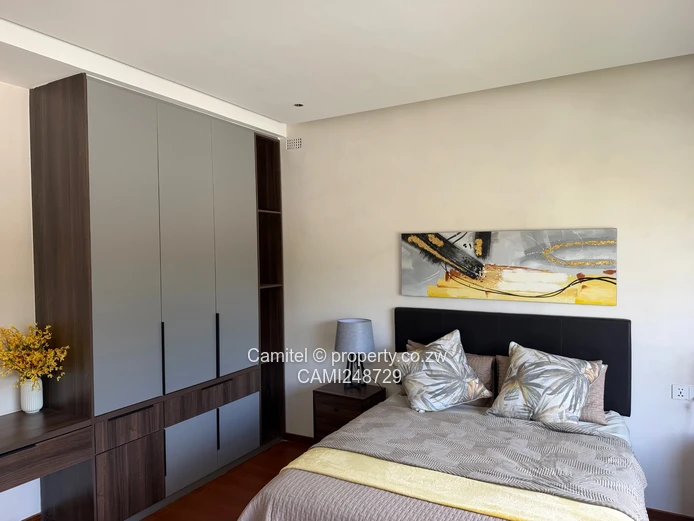 Stylish 5-Bed Double-Storey in Vainona — Garage & Balcony