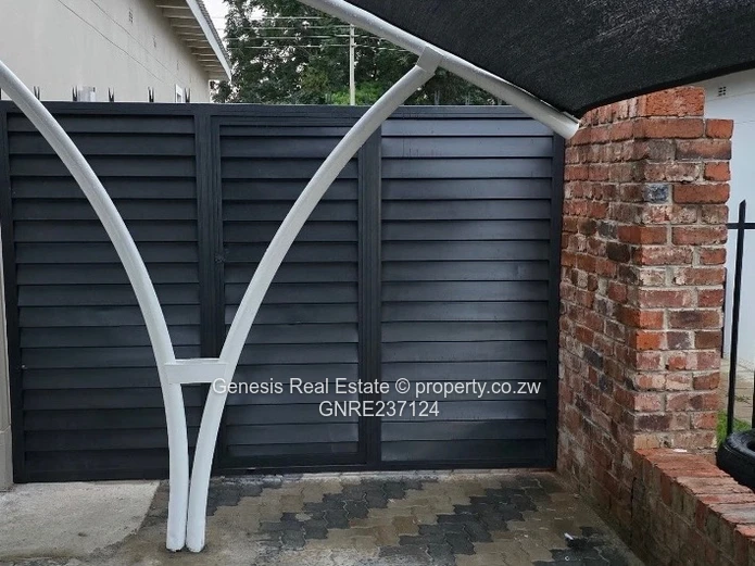 Peakwood Village 3 bedrooms for sale 