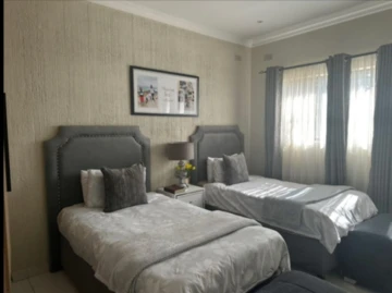 4 Bedroom Garden Flat