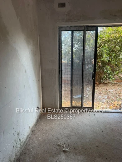 Modern 3 bed Helensvale Apartment for sale