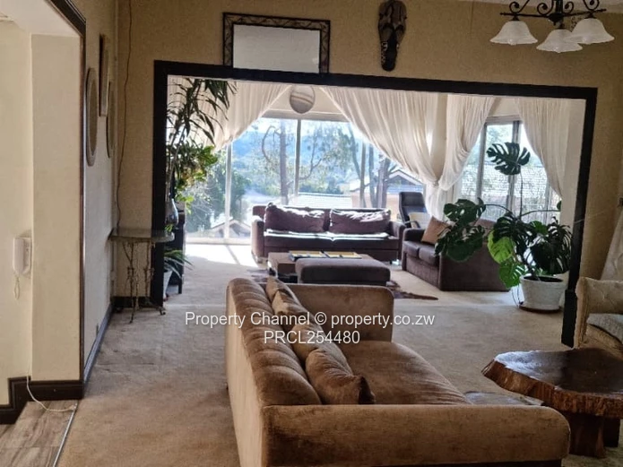 House (Furnished) For Sale In Glen Lorne