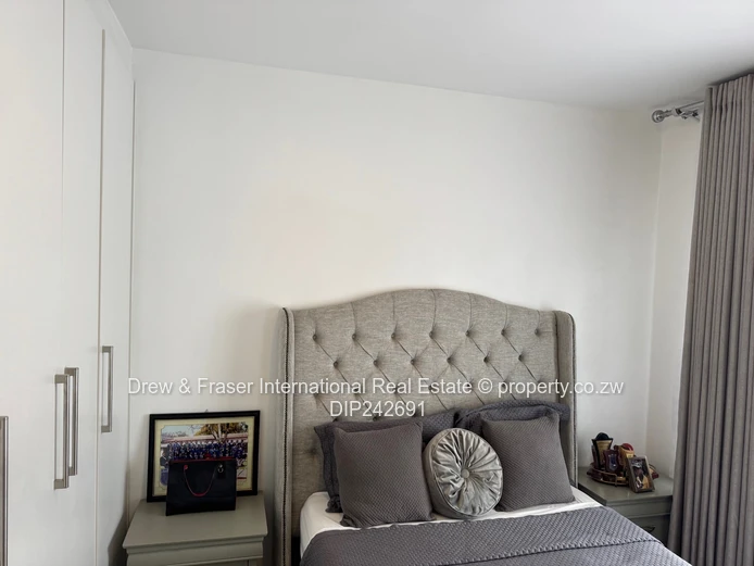 Mabvazuva phase 1 house 4 beds available for rent $750