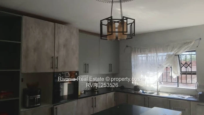 Mount Pleasant Heights: 5-Bed Home w/ Borehole & Solar