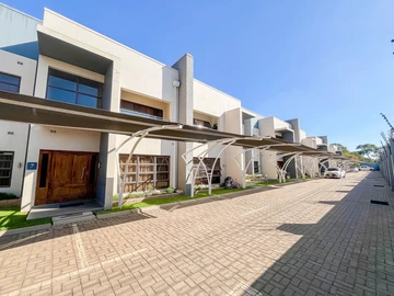 3 Bedroom Townhouse Complex