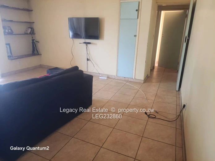  Modern 2-Bedroom Flat for Rent on Central Avenue