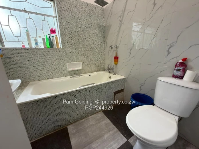 A Spacious Family Home (Sole Mandate)