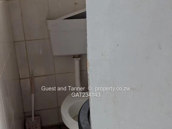 Tiled 3-bedroomed house for sale in Mbundane near Bulawayo