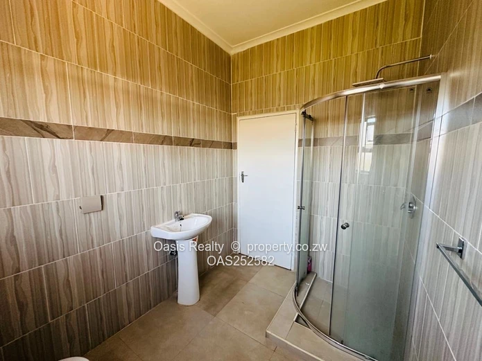 To Let – Modern 3-Bedroom Cottage in Mt Pleasant Heights