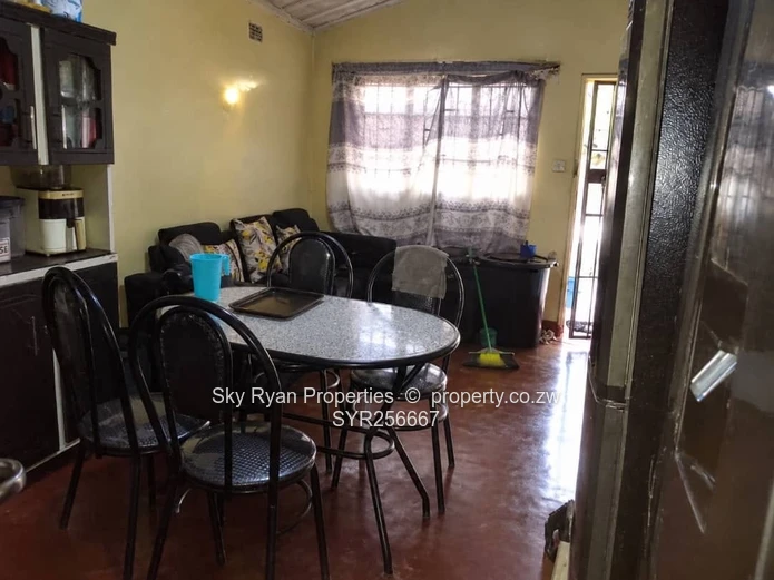 House For Sale In Zengeza Chitungwiza 
