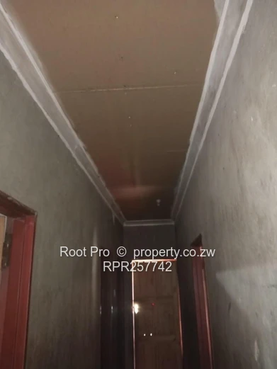Chitungwiza Unit L house for sale 