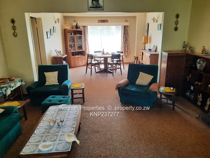 Large Stand with Small House and Good Water- Ripe for Development