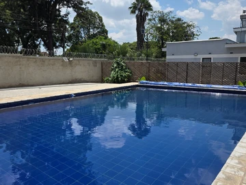 3 Bedroom Flat & Apartment