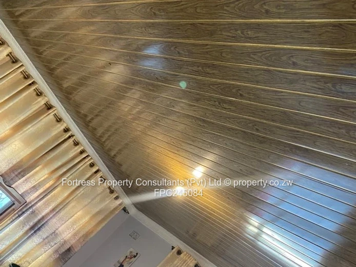 Spacious 5-Bedroom Family Home for Rent – New Marimba Park ?