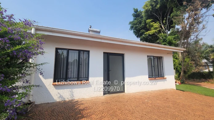 Modern 2 Bedroom Cottage To Lease (Sole Mandate)