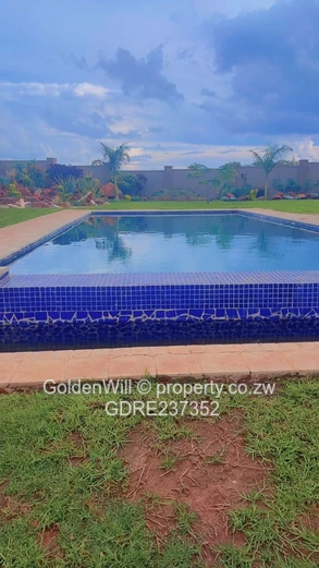 Gletwin 6 Bedroomed House To Rent