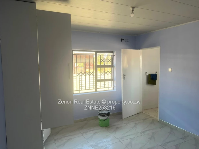 Cold Comfort 2in 1 house for sale (cluster )