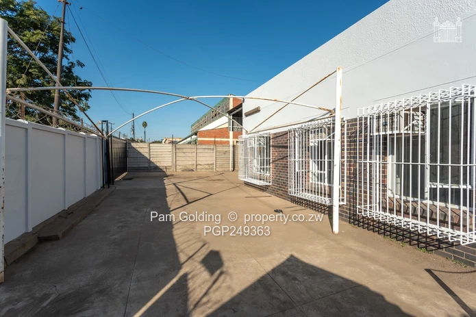 Commercial Property in Southerton