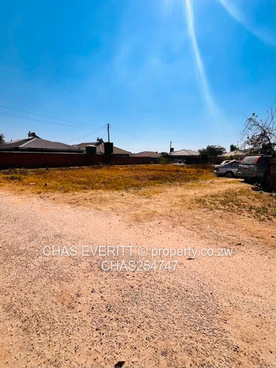 Ruwa Old Windsor Stand For Sale