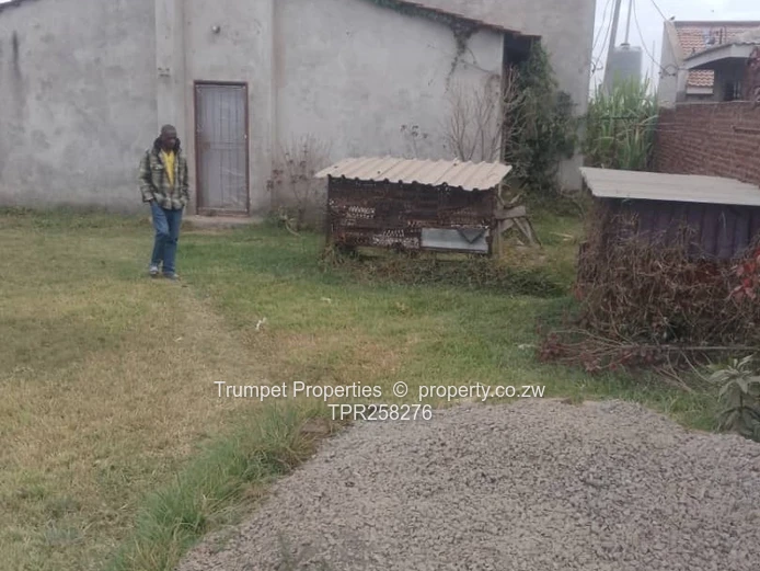 4-Bed Budiriro Home with Backyard, Bath & Good ZESA