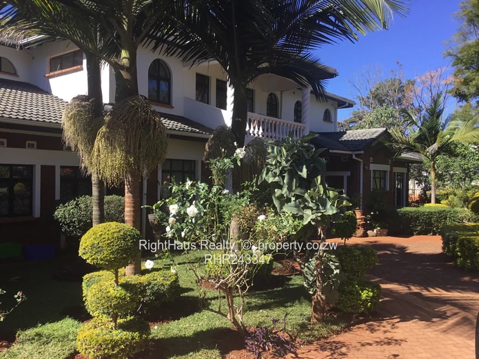 An Elegant 5 bedroom house-Borrowdale rd