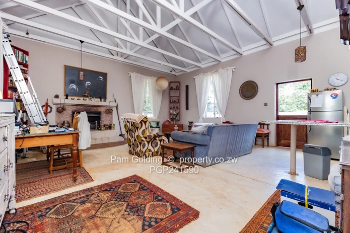 Classic Cape Dutch Architecture in Greendale North / Highlands