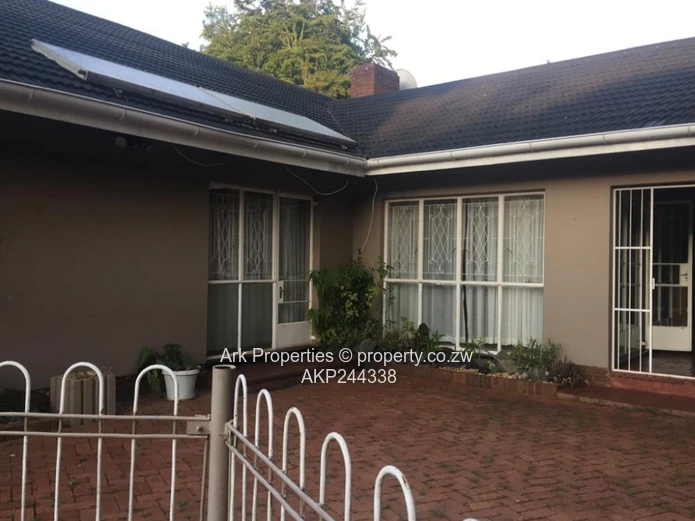 House for Sale – Alexandra Park