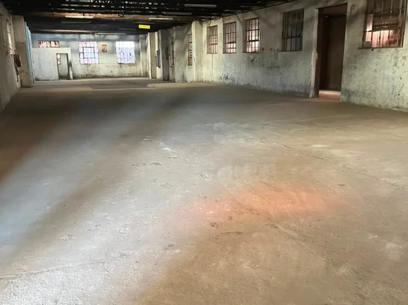 Warehouse & Factory