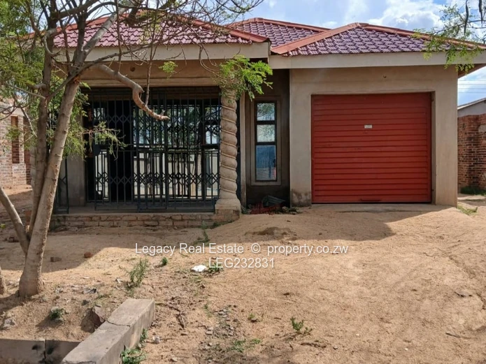 Budiriro Cabs – Incomplete 5-Bedroom House with Great Potential