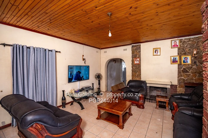 Neat Family Home for sale!!