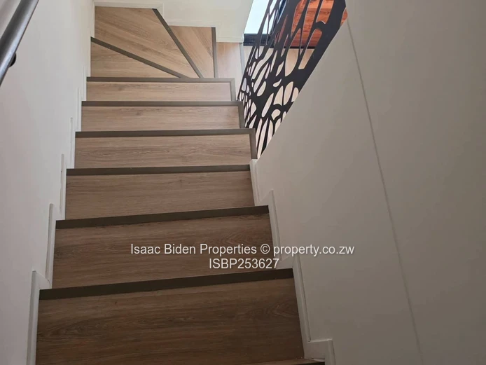 Vainona Duplex Flat