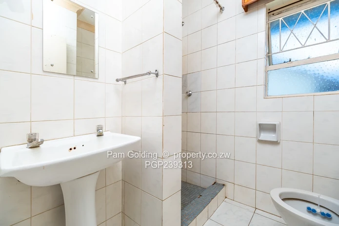 3 Bedroom House For Sale In Avonlea  (Sole Mandate)