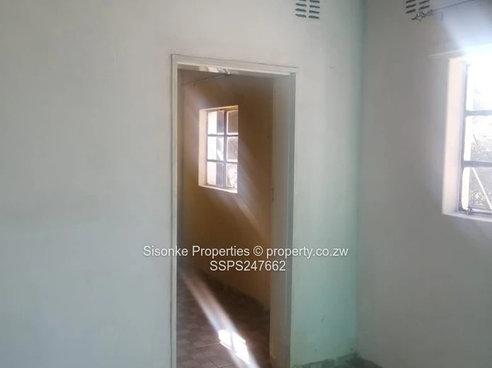 2 roomed cottage for rent in Belvedere 