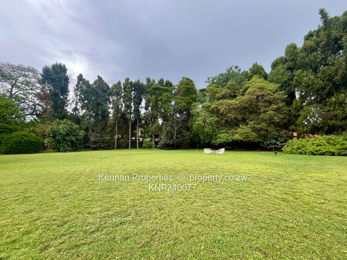 Gracious Dutch Gable home on a quiet close