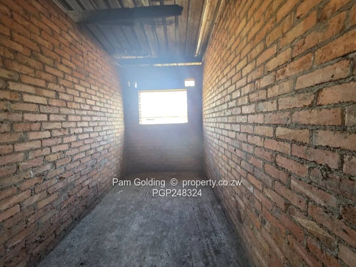 3-Bed Shell Home 1000m² in Parklands - Water & ZESA (Sole Mandate)