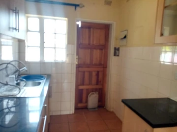 2 Bedroom Garden Flat