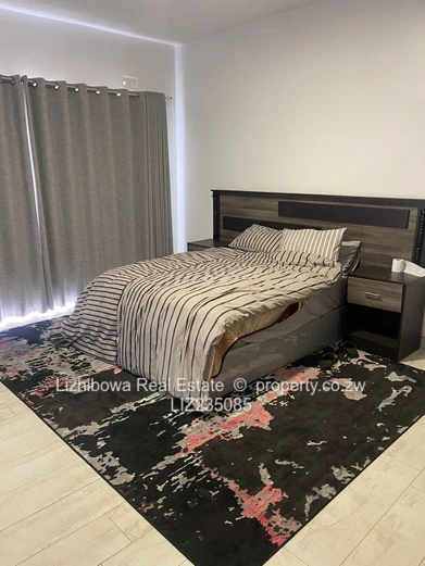 Avondale West Apartment