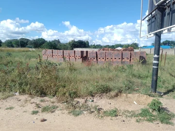 Commercial & Industrial Land