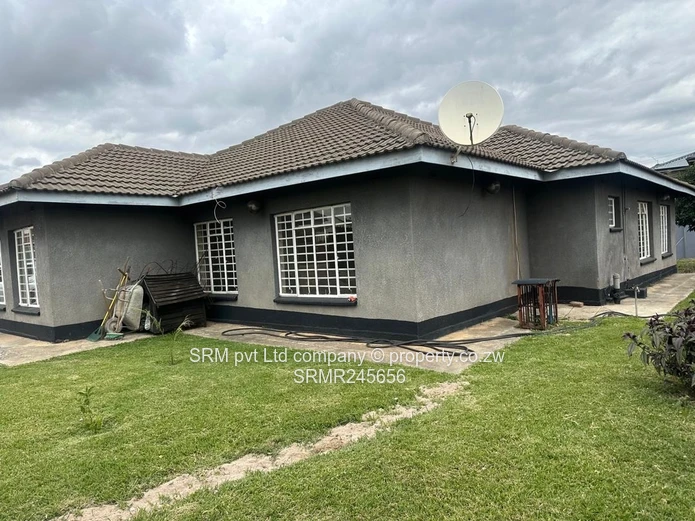 Recently renovated home to let in Monavale