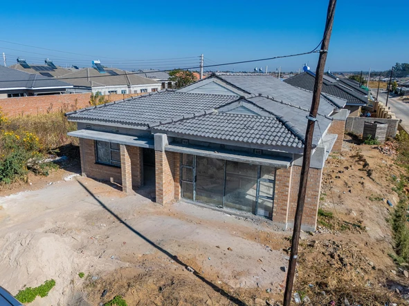 4 Bedroom House