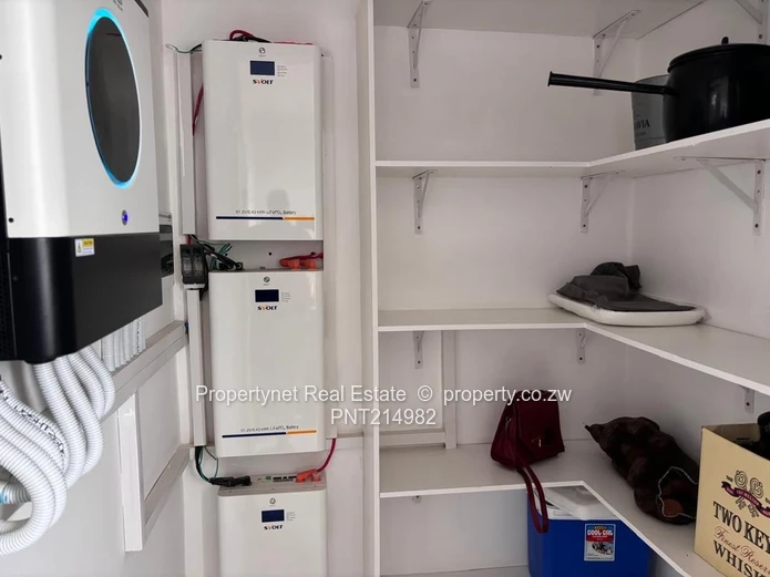 Gorgeous modern family home!!!